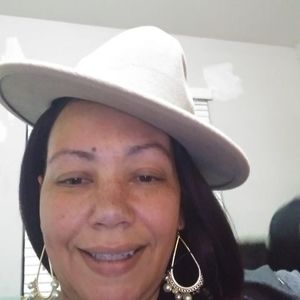 Meet your Posher, Celeste